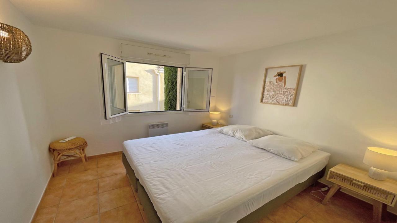 Appartement Les Pins Bleus A8 Sainte-Maxime Exterior foto